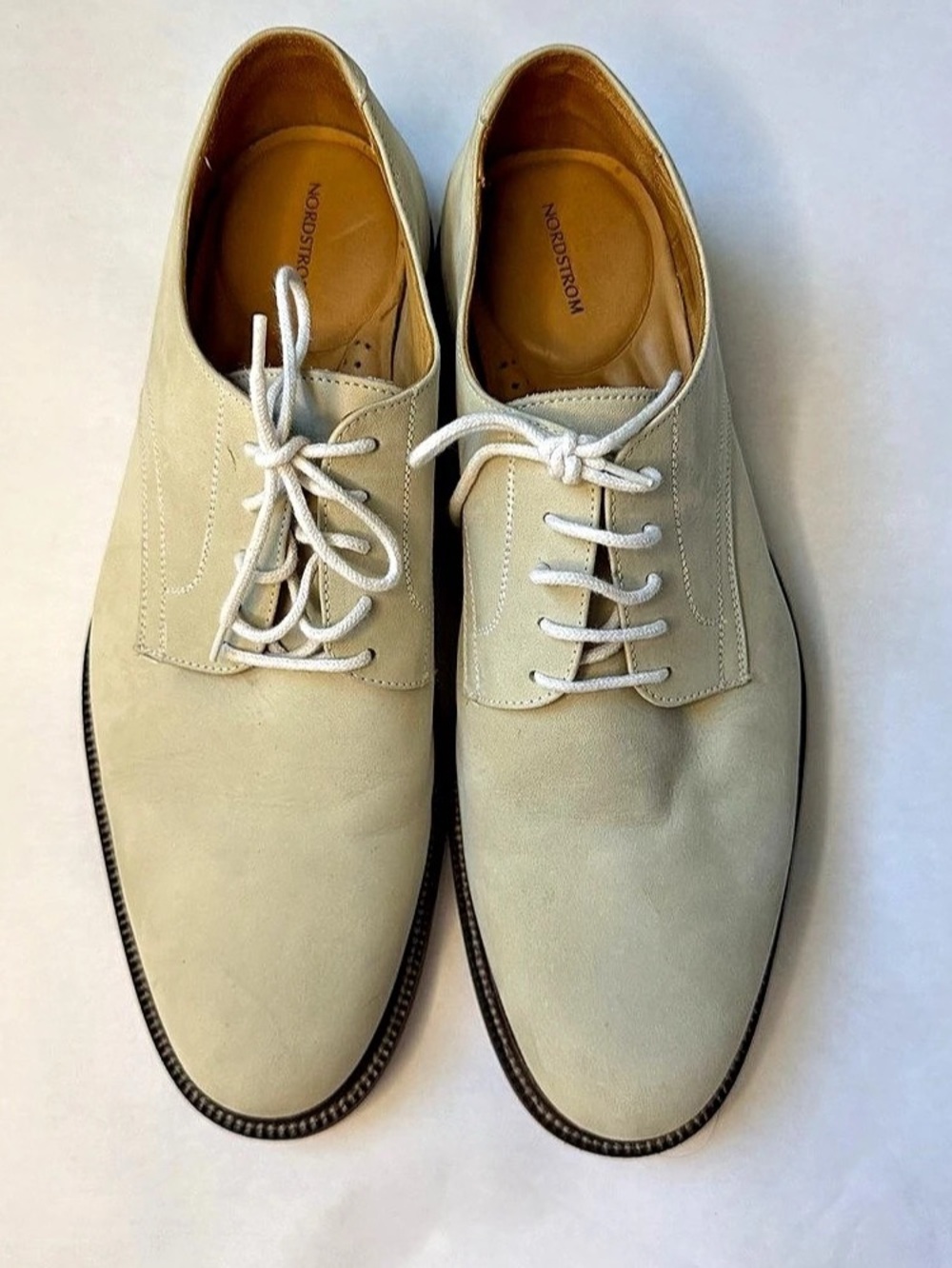 Men’s Nordstrom Carson Leather Derby Shoes in Cream suede & Brown size10